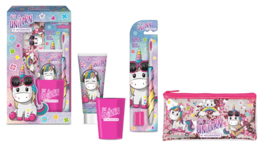Darčekový set Unicorn zubná pasta+zubná kefka s krytom+pohár+kozmetická taška